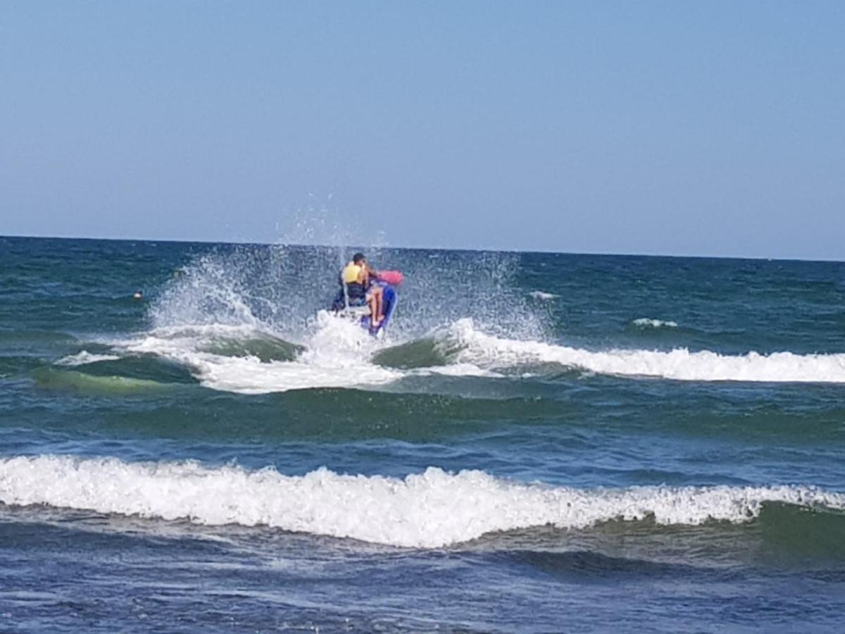 Năvodari Eros Beach Resort מראה חיצוני תמונה