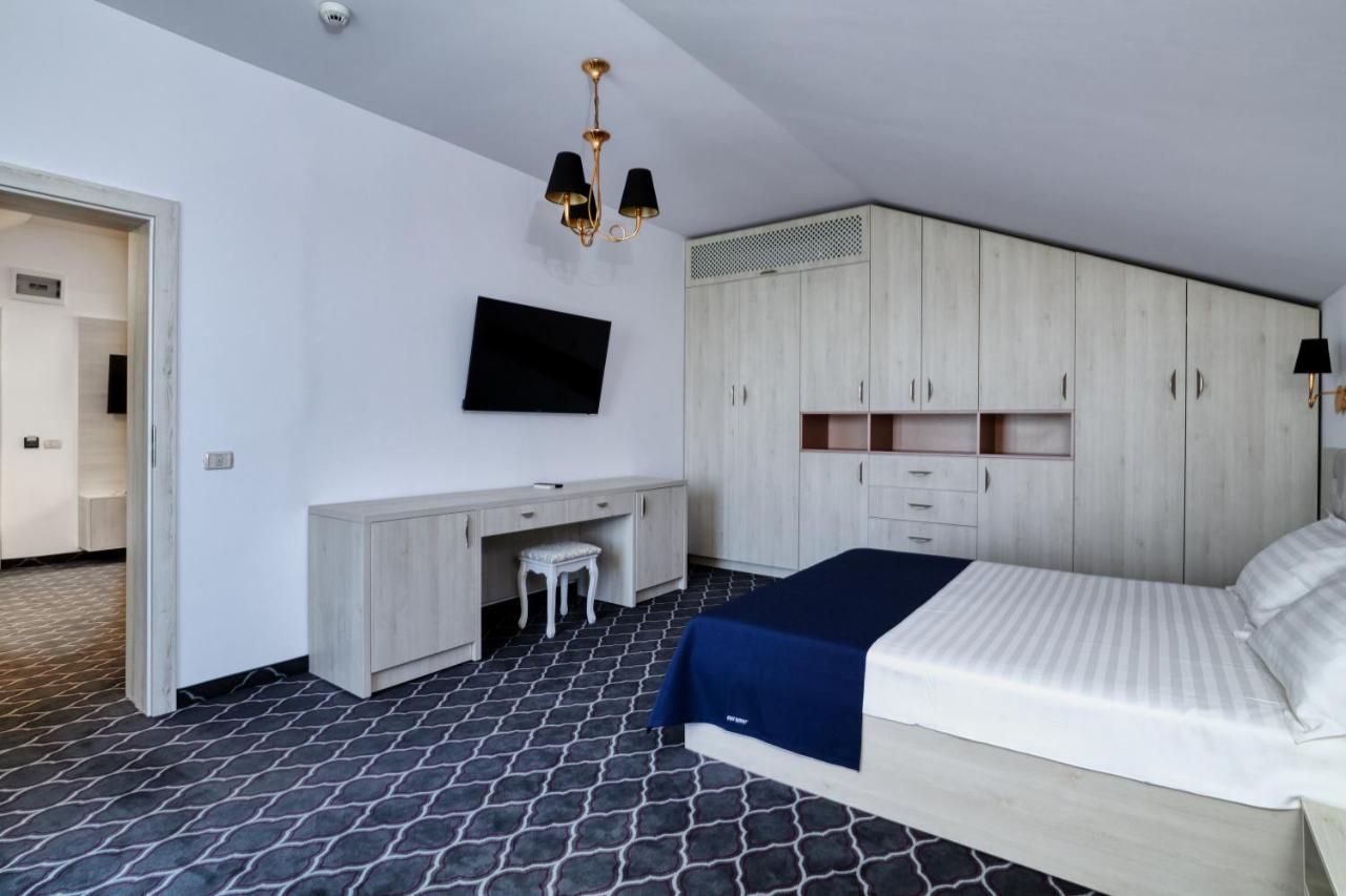 Năvodari Eros Beach Resort מראה חיצוני תמונה